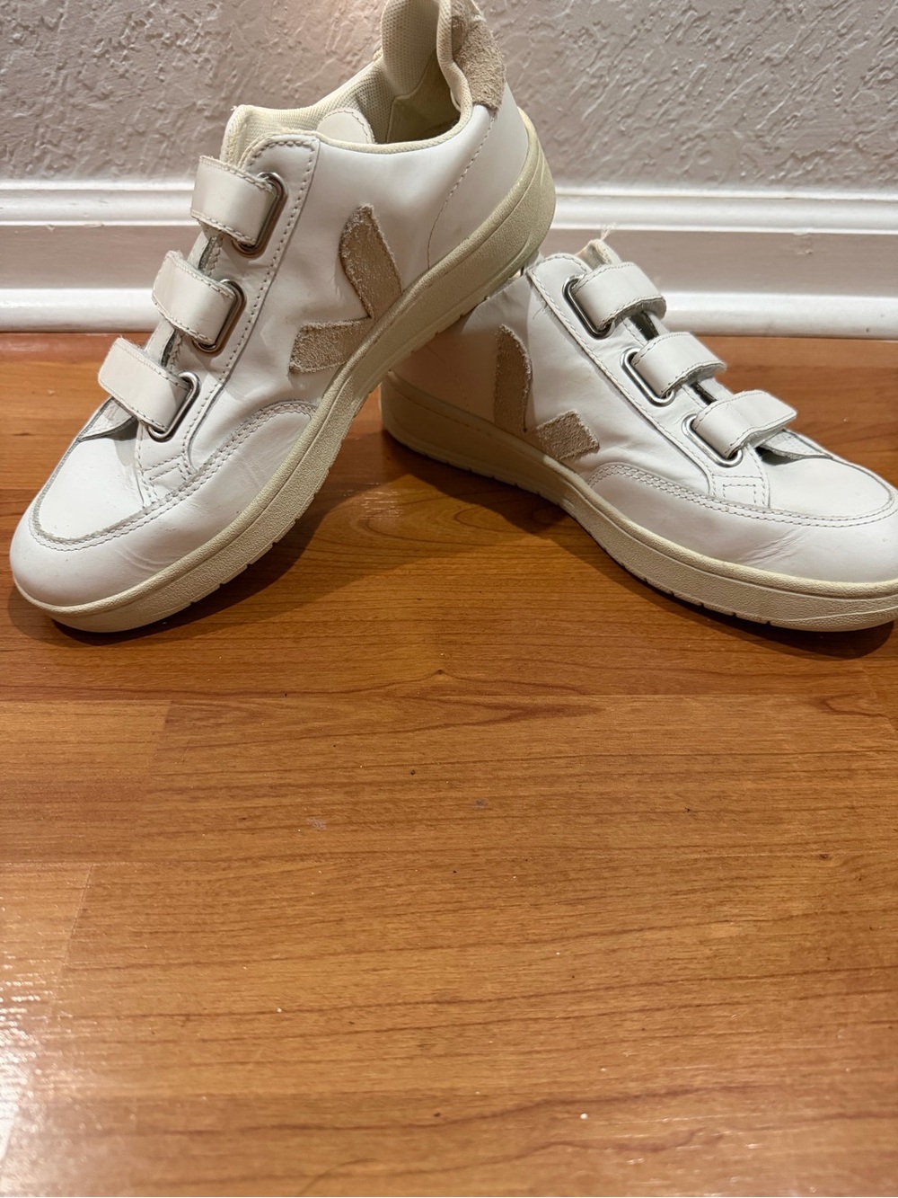 Veja White and Beige Velcro Sneakers